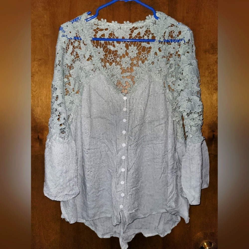 Beautiful light green lace top